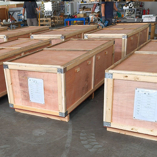 Máy tách nam châm xoay công suất cao 99% Tỷ lệ loại bỏ kim loại Thiết bị tái chế quặng / phế liệu / thủy tinh.